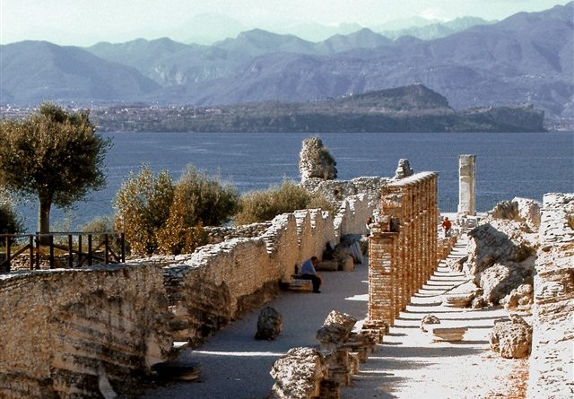 CAPODANNO LAGO DI GARDA E VALPOLLICELLA CAPODANNO LAGO DI GARDA E VALPOLLICELLA